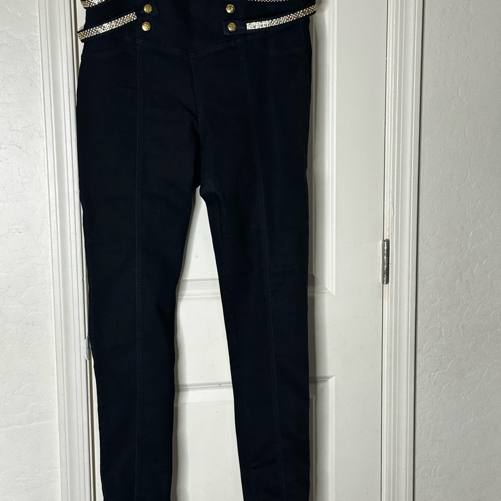 Women's Black High-Waisted Jeans